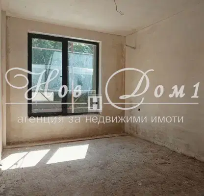 Снимка 5 — Просторен 4-стаен апартамент с двор в Бояна, София