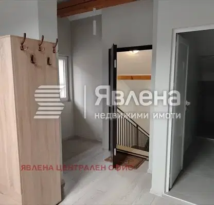 Снимка 2 — Двустаен апартамент с тераса в Бояна, София