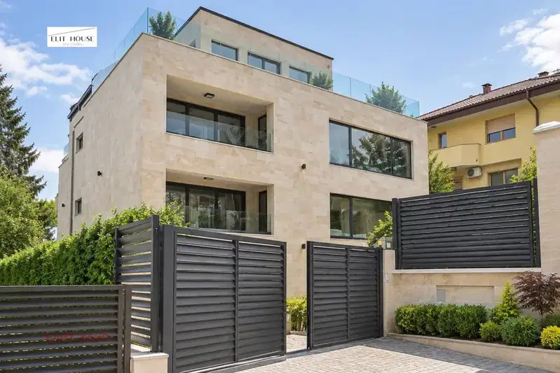 3-bedroom apartment in Sofia, Boyana