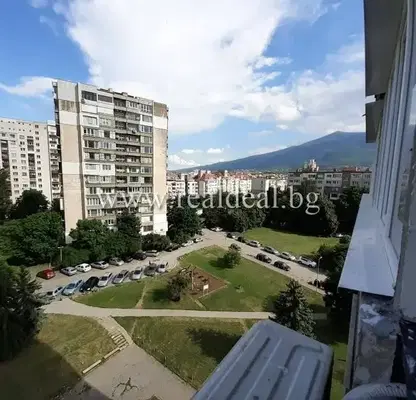 Снимка 4 — Двустаен апартамент с тераса в Бъкстон, София