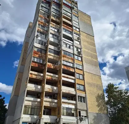 Снимка 2 — Просторен 3-стаен апартамент в Бъкстон с три тераси