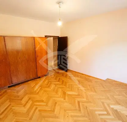 Photo 4 — Three-room apartment in Bukston with terrace on first floor