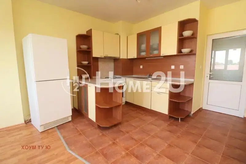 3-bedroom apartment in Sofia, Bykston