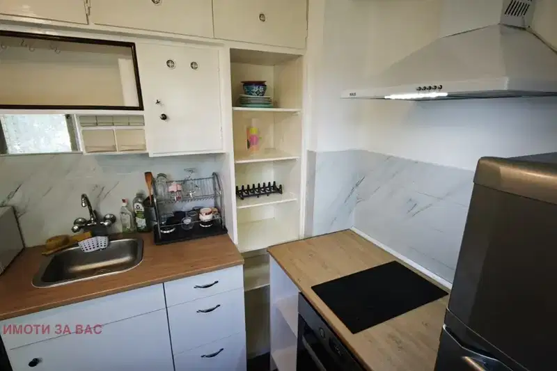 3-bedroom apartment in Sofia, Bykston