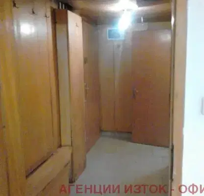 Снимка 3 — Едностаен апартамент в Център, пл. Руски паметник, с вътрешен двор