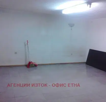 Снимка 5 — Едностаен апартамент в Център, пл. Руски паметник, с вътрешен двор