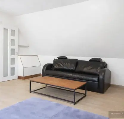 Photo 2 — One-room apartment in Center, Sofia with south aspect