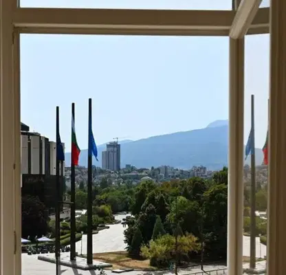 Photo 2 — Spacious 3-room apartment with 3 terraces in Center, Sofia