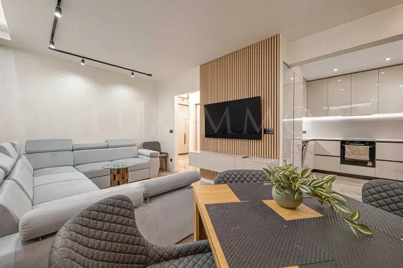 Three-room apartment with terrace in Center, Sofia