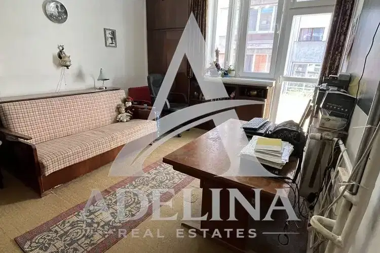 Three-room apartment in Center, Sofia with terrace