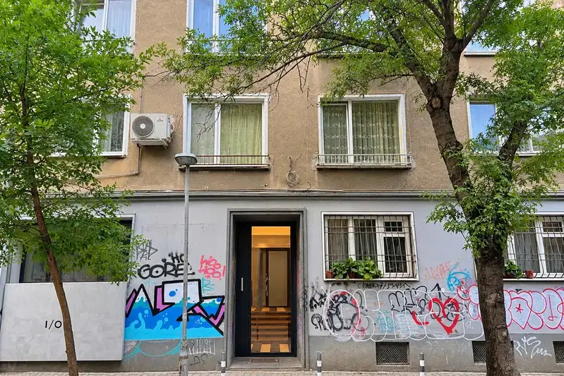 3-room apartment in Sofia Centre with balcony