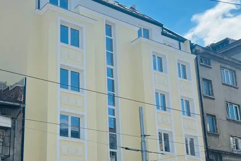 3-bedroom apartment in Sofia, Centyr