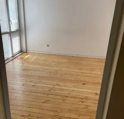 Photo 2 — 4-room apartment in Center, Sofia with balcony