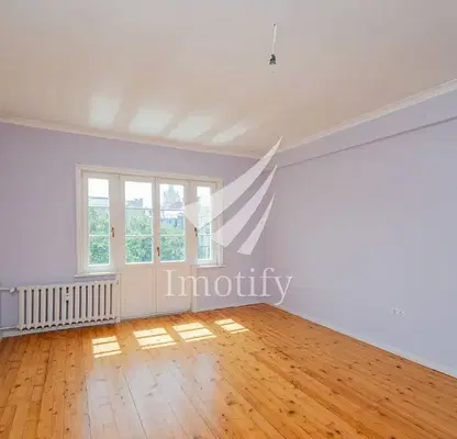 Photo 3 — 4-room apartment in Center, Sofia with walk-through rooms
