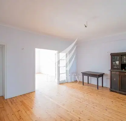 Photo 5 — 4-room apartment in Center, Sofia with walk-through rooms