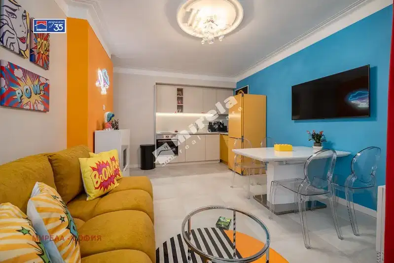 Multi-room apartment with 3 bedrooms in Center, Sofia