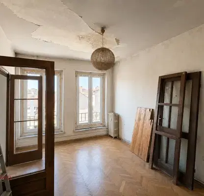 Photo 2 — Spacious 4-room apartment with panoramic view in Center, Sofia