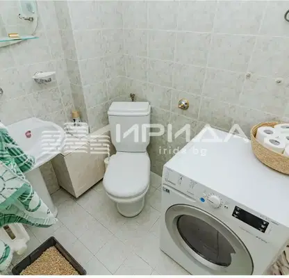 Снимка 4 — Многостаен апартамент 4 стаи в Център, София с тераса