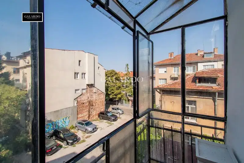 4-bedroom apartment in Sofia, Centyr