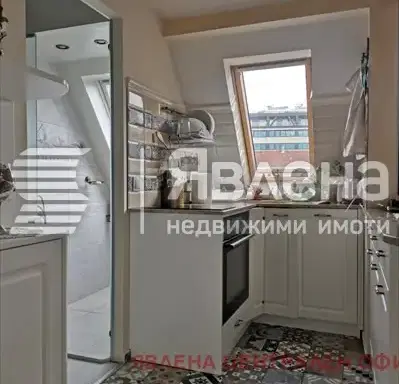Снимка 3 — Едностаен апартамент в Център, София с балкон