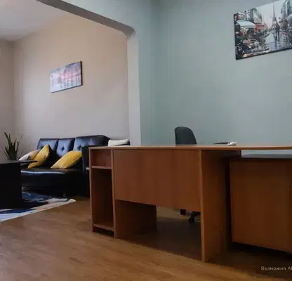 Снимка 4 — Двустаен апартамент с две тераси в Център, София