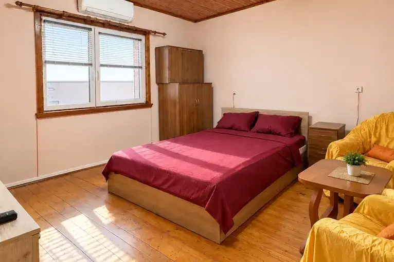 2-room apartment in Center, Sofia with inner courtyard