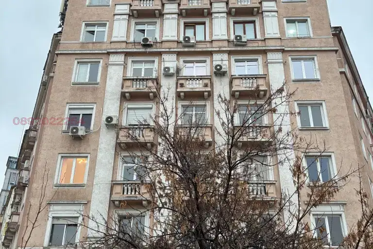 Two-room apartment with south aspect in Center, Sofia