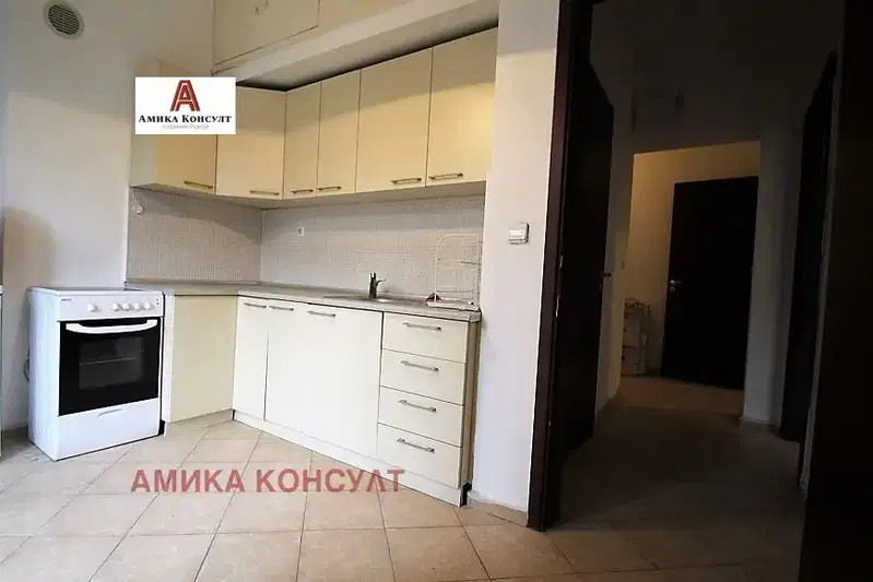 Двустаен апартамент в Център, София с две тераси