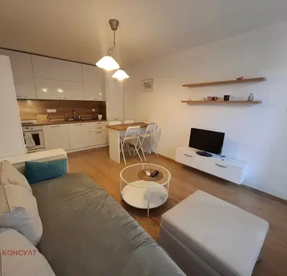 Photo 3 — Two-room apartment with south aspect in Center, Sofia