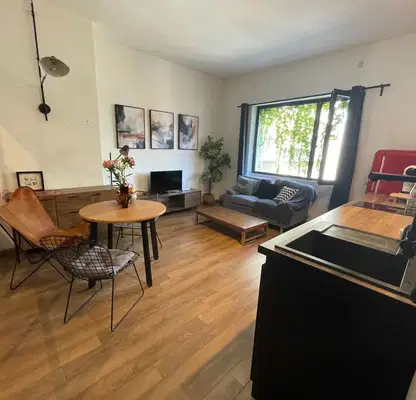 Photo 2 — Three-room apartment with terrace in Center, Sofia