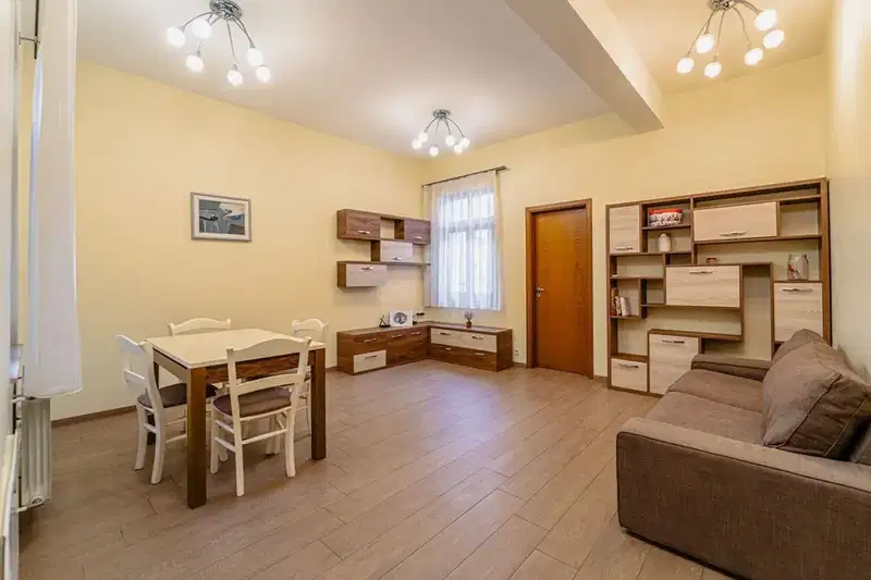 3-bedroom apartment in Sofia, Centyr