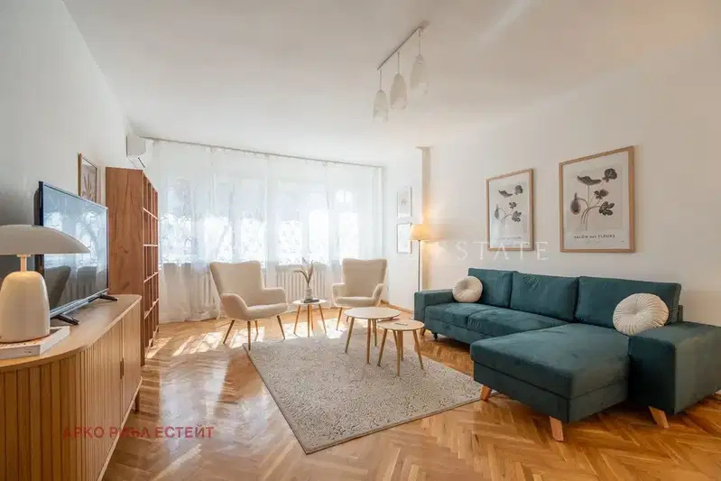 Three-room apartment with terrace in the Center of Sofia