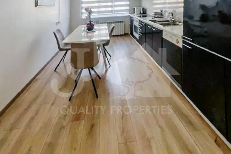 Spacious 4-room apartment in Center, Han Asparuh St