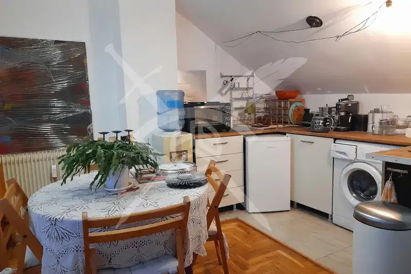 Maisonette in Sofia, Centyr