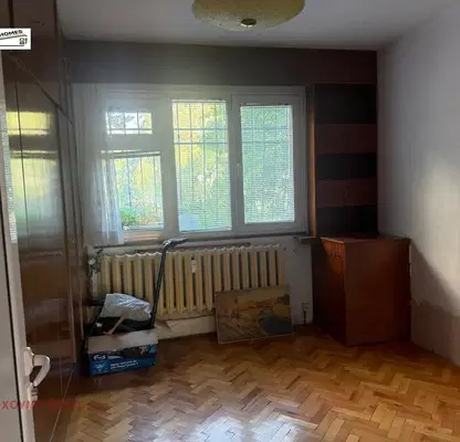 Photo 3 — Three-room apartment in Dianabad with walk-through rooms