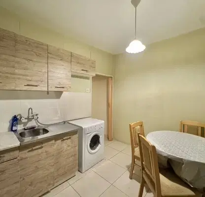 Photo 5 — One-room apartment in Dianabad with separate kitchen