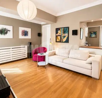 Photo 4 — Spacious 3-room apartment in Doktorski Pametnik with green views