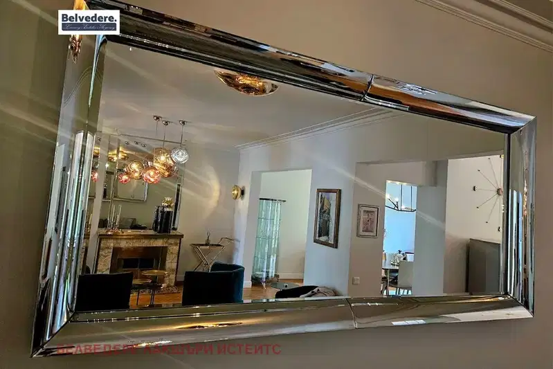 3-room apartment in Doktorski pametnik with French windows
