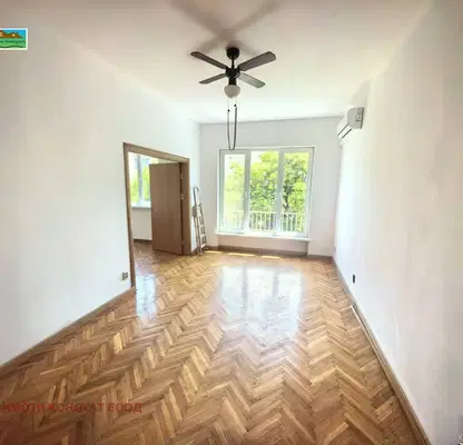 Photo 2 — 3-bedroom apartment in Sofia, Doktorski Pametnik