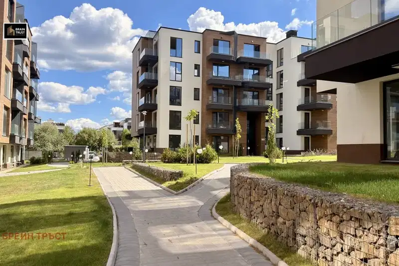 Two-room apartment in Dragalevtsi with balcony and parking space