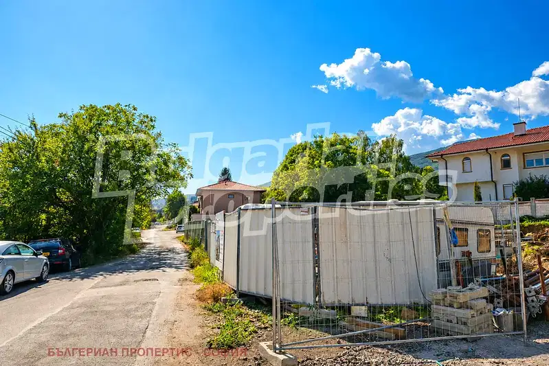 Three-room apartment in Dragalevtsi with a view of Vitosha