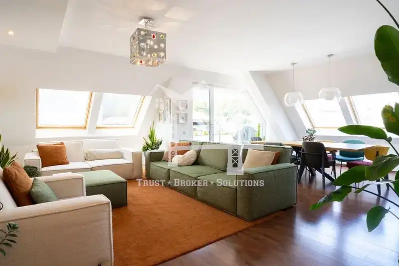 Multi-room apartment with 4 bedrooms in Dragalevtsi with parking space