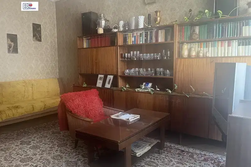 Two-room apartment with balconies in Druzhba 1, Sofia