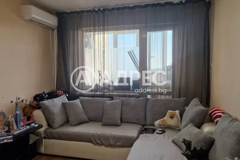 Two-room apartment in Druzhba 1 with terrace and east aspect