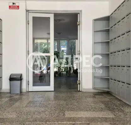 Снимка 4 — Двустаен апартамент в Дружба 1 с тераса и източно изложение