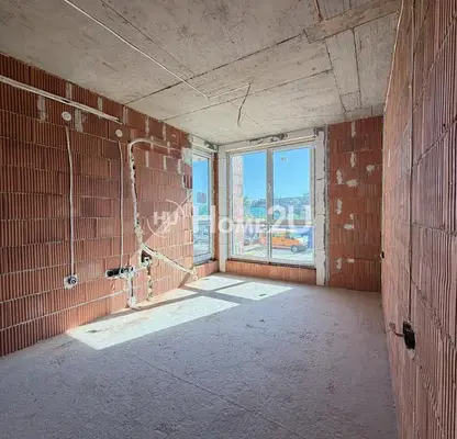 Photo 3 — Two-room apartment in Druzhba 1 with terrace and storage
