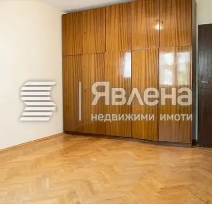 Снимка 2 — 2-стаен апартамент в Дружба 1 с югозападно изложение