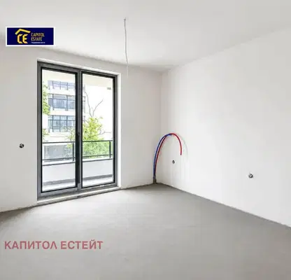 Снимка 2 — Двустаен апартамент в Дружба 1 с паркомясто и асансьор