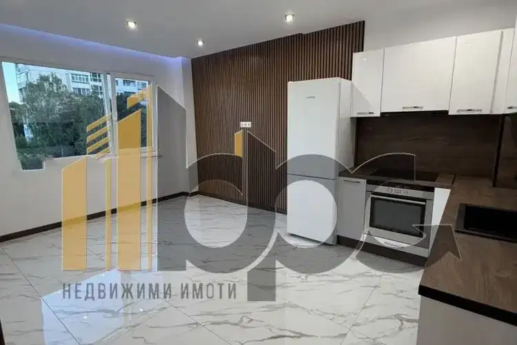 Three-room apartment with two bedrooms in Druzhba 1, Sofia