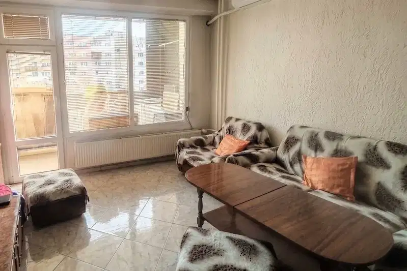 3-bedroom apartment in Sofia, Drujba 1